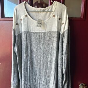 Cato Gray and Cream Button-Accent Tunic